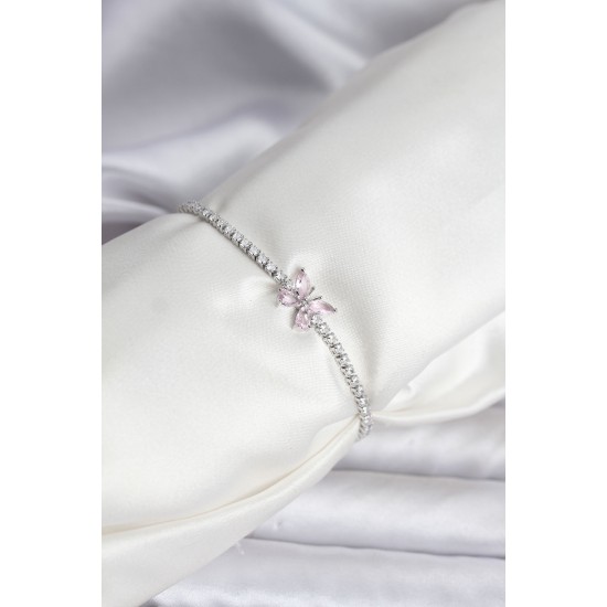 Kelebek Model Zirkon Taşlı Gümüş Renk Pirinç Su Yolu Kadın Bileklik - TJ-BB8103