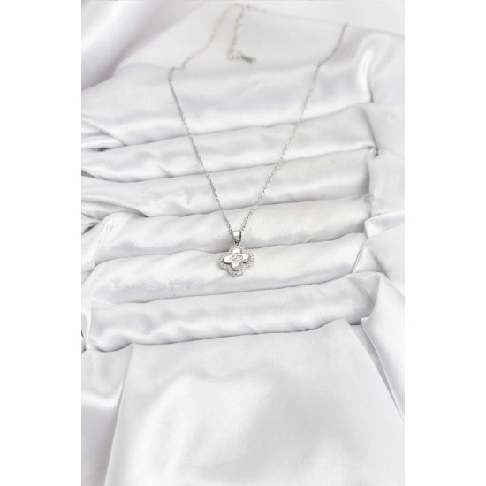 316L Çelik Zincir Gümüş Renk Zirkon Taşlı Yonca Model Kadın Kolye - TJ-BKO10768