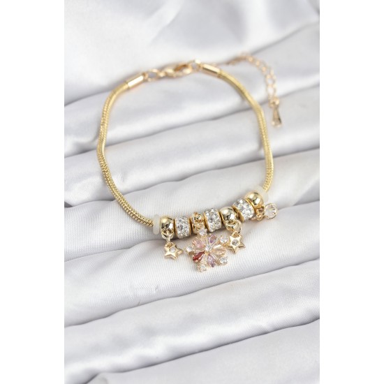 Pirinç Gold Renk Renkli Yıldız Charmlı Kadın Bileklik - TJ-BB8187