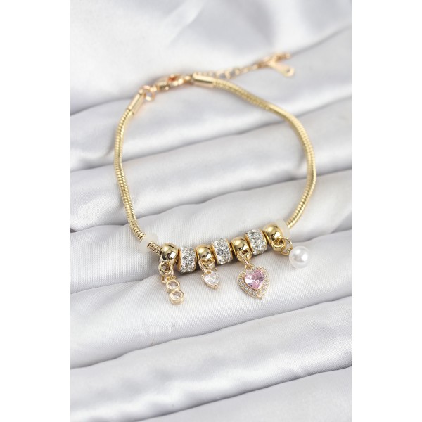Pirinç Gold Renk Pembe Kalp Charmlı Kadın Bileklik - TJ-BB8191