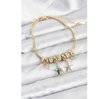 Pirinç Gold Renk Yıldız Model Charmlı Kadın Bileklik - TJ-BB8201