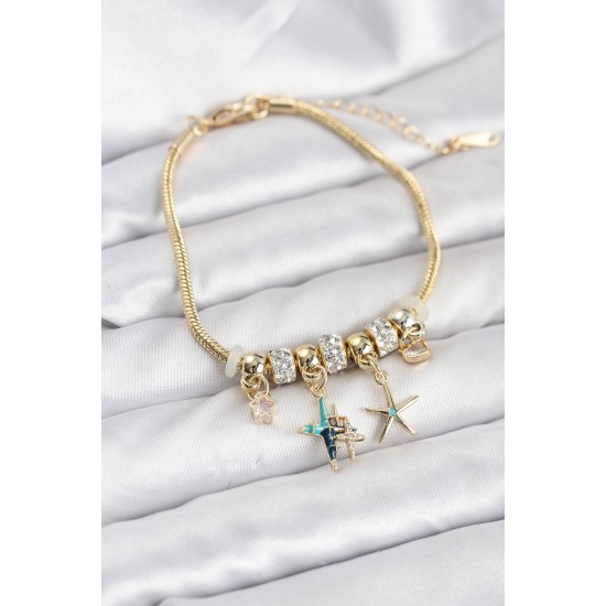 Pirinç Gold Renk Yıldız Model Charmlı Kadın Bileklik - TJ-BB8201