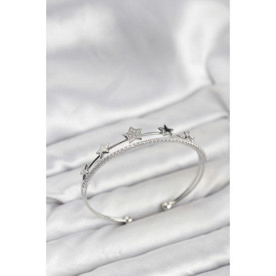 Yıldız Model Gümüş Renk Pirinç Kadın Bileklik - TJ-BB8248