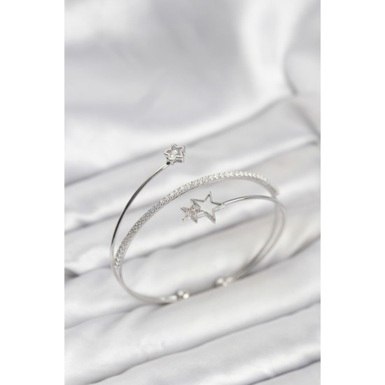 Yıldızlı Model Pirinç Gümüş Renk Kadın Bileklik - TJ-BB8262