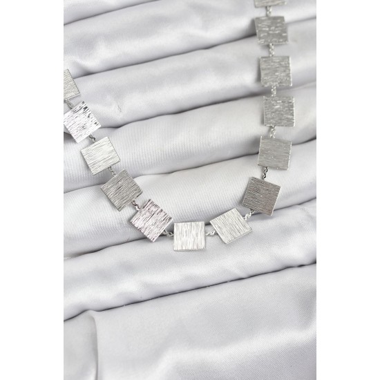 Kare Plaka Model Gümüş Renk Kadın Kolye - TJ-BKO10824