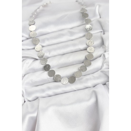 Yuvarlak Plaka Model Gümüş Renk Kadın Kolye - TJ-BKO10826