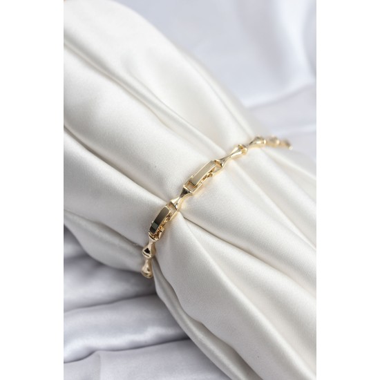 Pirinç Gold Renk VIP Seri İnce Kemik Model Zirkon Taşlı Kadın Bileklik - TJ-BB8276