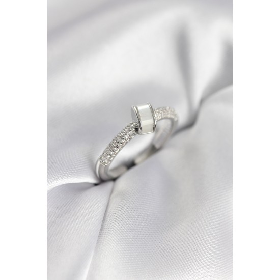 Zirkon Taşlı Sedefli Gümüş Renk Kadın Yüzük - TJ-BYK3941