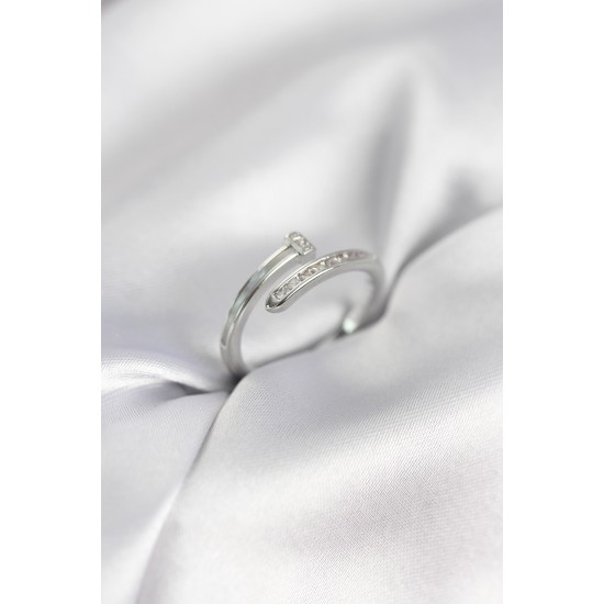 Zirkon Taşlı Gümüş Renk Yassı Çivi Model Kadın Yüzük - TJ-BYK3962