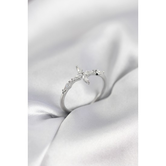 Yıldız Model Zirkon Taşlı Gümüş Renk Kadın Yüzük - TJ-BYK3974