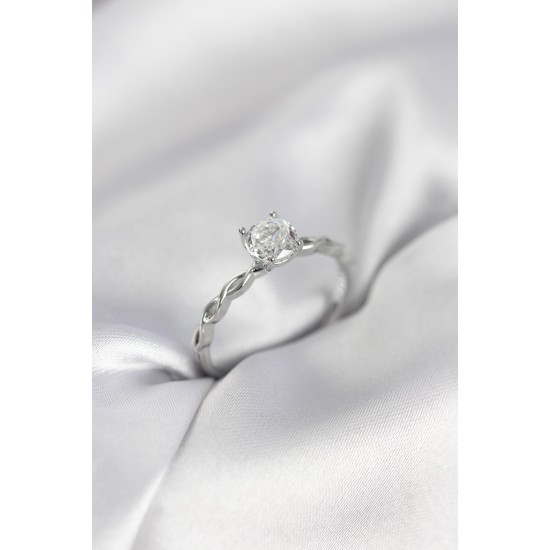 Gümüş Renk Sarmal Zincir Model Tek Taş Model Zirkon Taşlı Kadın Yüzük - TJ-BYK3976