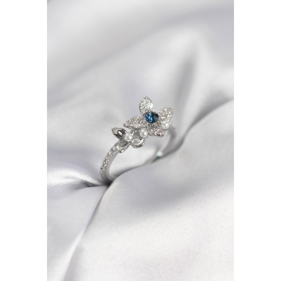 Gümüş Renk Çiçek Model Zirkon Taşlı Kadın Yüzük - TJ-BYK3984