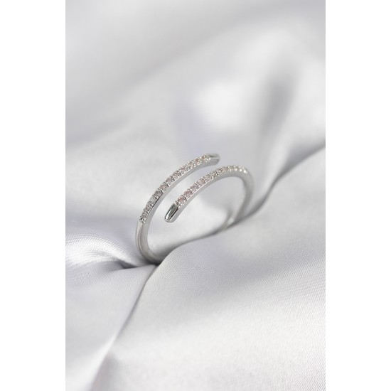 Gümüş Renk Yılan Kuyruk Model Zirkon Taşlı Kadın Yüzük - TJ-BYK4027