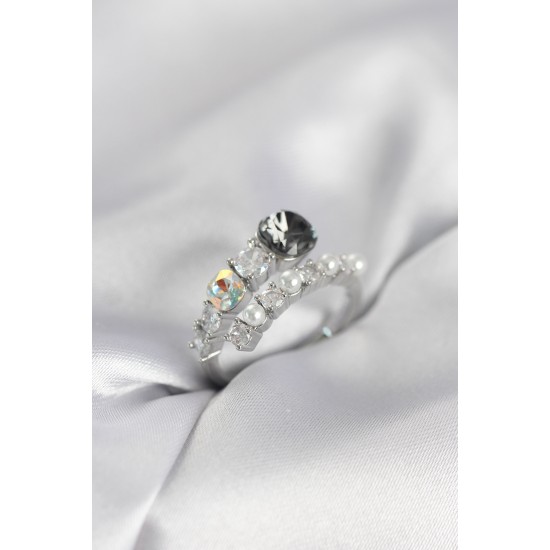 Gümüş Renk Pirinç Zirkon Taşlı İncili Kadın Yüzük - TJ-BYK4035