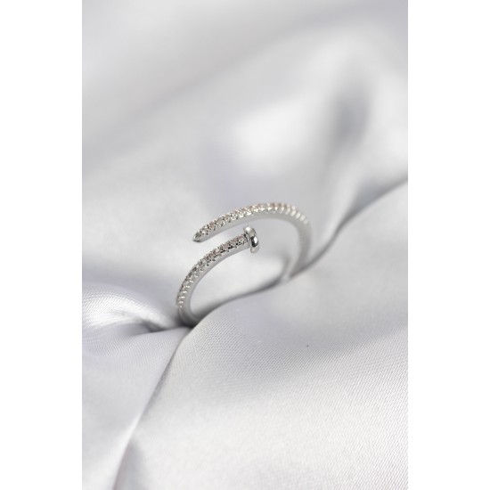 Çivi Model Zirkon Taşlı Gümüş Renk Kadın Yüzük - TJ-BYK4075