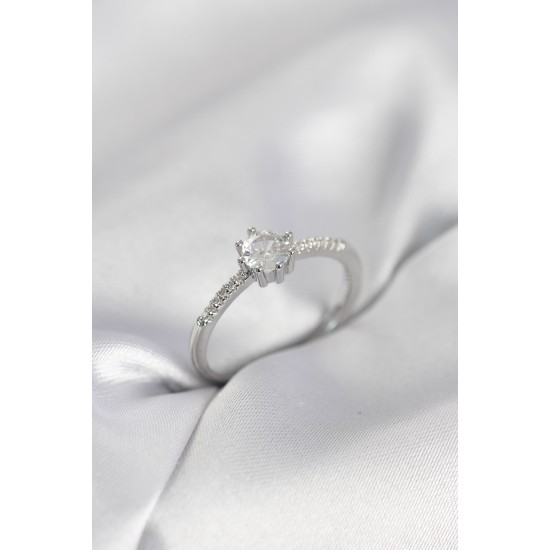 Tek Taş Model Gümüş Renk Zirkon Taşlı Kadın Yüzük - TJ-BYK4087