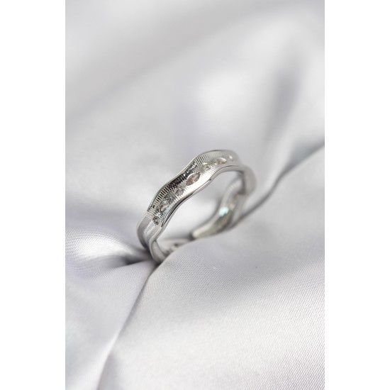 Gümüş Renk Su Damlası Model Zirkon Taşlı Kadın Yüzük - TJ-BYK4122