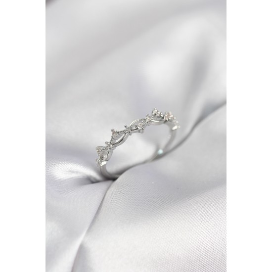 Zirkon Taşlı Pirinç Gümüş Renk Kadın Yüzük - TJ-BYK4136