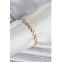 Pirinç Gold Renk Yonca Model Zirkon Taşlı Kadın Bileklik TJ-BB8399
