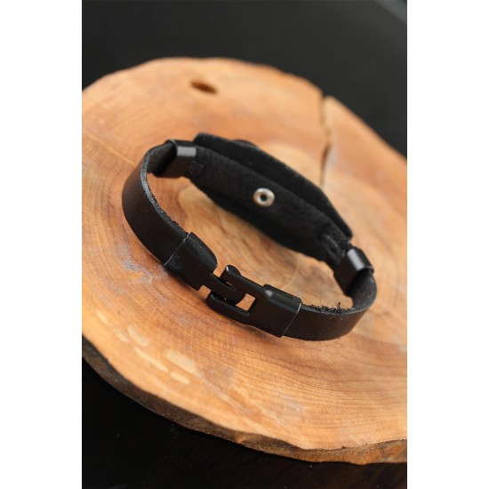 Sonsuzluklu Metal Aksesuarlı Siyah Deri Erkek Bileklik - TJ-EB2525-KS