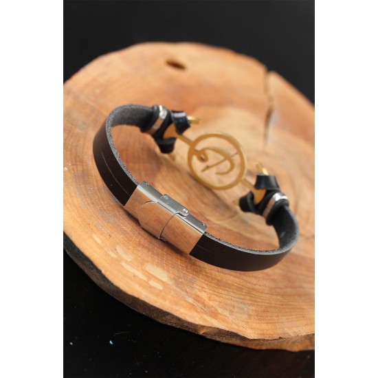 Gold Renk Elif Vav Metal Aksesuarlı Siyah Renk Deri Erkek Bileklik - TJ-EB2540-KS