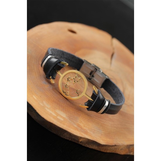 Gold Renk Yıldızlı Metal Aksesuarlı Siyah Deri Erkek Bileklik - TJ-EB2548-KS