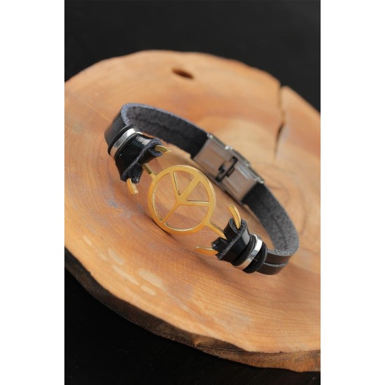 Gold Renk Barış Figürlü Metal Aksesuarlı Siyah Renk Deri Erkek Bileklik - TJ-EB2549-KS