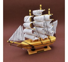 Orta Boy Ahşap Gemi