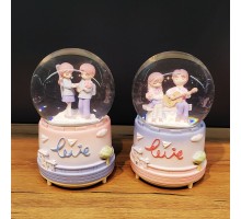 Büyük Boy Kar Küresi