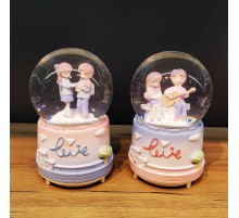 Büyük Boy Kar Küresi