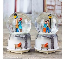 Büyük Boy Sokak Lambalı Kış Masalı Kar Küresi