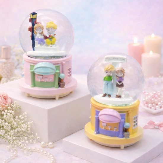 toptan-xml-dropshipping-Büyük Boy Mutlu Aşıklar Tasarımlı Kar Küresi