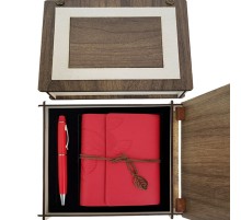 Özel Ahşap Kutulu Kırmızı Deri Defter ve Kalem Set