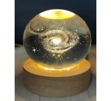 Dekoratif Samanyolu Tasarımlı Ahşap Altlıklı Işıklı Cam Küre Büyük Boy Cam:8cm Ahşap:2cm