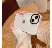 İPHONE 11 PRO MAX YANLARI RENKLİ SİLİKON PARLAK ARKA YÜZEYLİ TİGER HİBRİT KAPAK BEYAZ