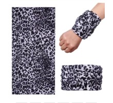 Açık Renk Leopar Baf Bandana Maske