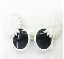 Beyaz Renk Açılır Kapanır Kapaklı Yılbaşı Parti Gözlüğü