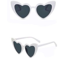 Beyaz Renk Kalp Şekilli Parti Gözlüğü 15x5 cm