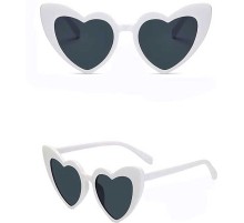 Beyaz Renk Kalp Şekilli Parti Gözlüğü 15x5 cm
