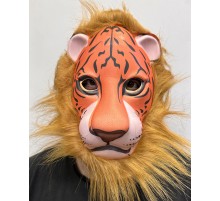 Kahverengi Yeleli Eva Malzeme Mega Aslan Peluş Maske 9 No