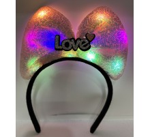 Led Işıklı 3 Farklı Fonksiyonda Yanan Gümüş Love Yazılı Toz Pembe Fiyonk Taç 20X17 cm