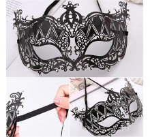 Kristal Gümüş Taşlı Siyah Renk Metal Lüks Maske Balo Parti