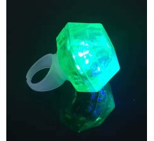 Kristal Tasarımlı Led Glow Işıklı 3 Modlu Yeşil Yüzük 3.5 x 5 cm