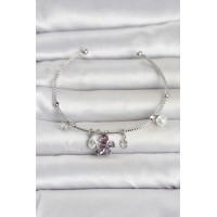Pirinç Gümüş Renk Mor Kelebek Detaylı Charmlı Kadın Bileklik TJ-BB8485