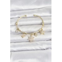 Pirinç Gold Renk Lotus Detay Charmlı Kadın Bileklik TJ-BB8503