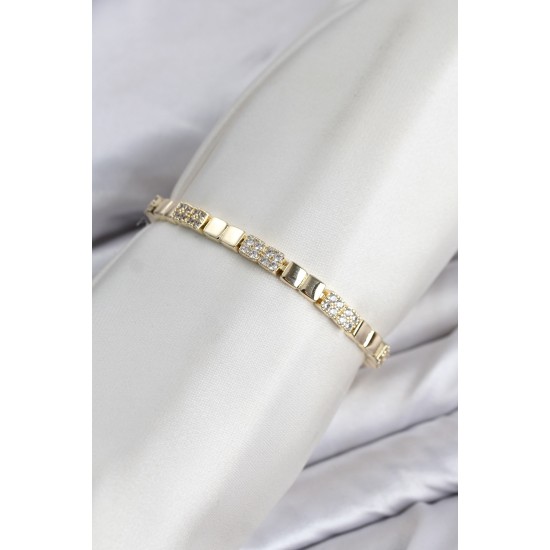 CM Kare Model Zirkon Taşlı VIP Seri Gold Renk Pirinç Kadın Bileklik TJ-BB8611