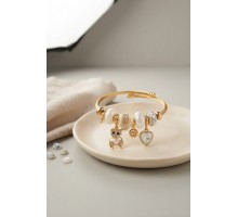 Tedy Bear Model Gold Renk Beyaz Charmlı Bileklik TJ-BB8661