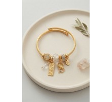 Kedili Model Charmlı Bileklik TJ-BB8724