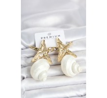 Doğal Deniz Kabuğu ve Gold Renk Yıldız Model Kadın Küpe