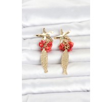 Deniz Yıldızı ve Balık Detaylı Kırmızı Taşlı Gold Renk Kadın Küpe TJ-BKP11795